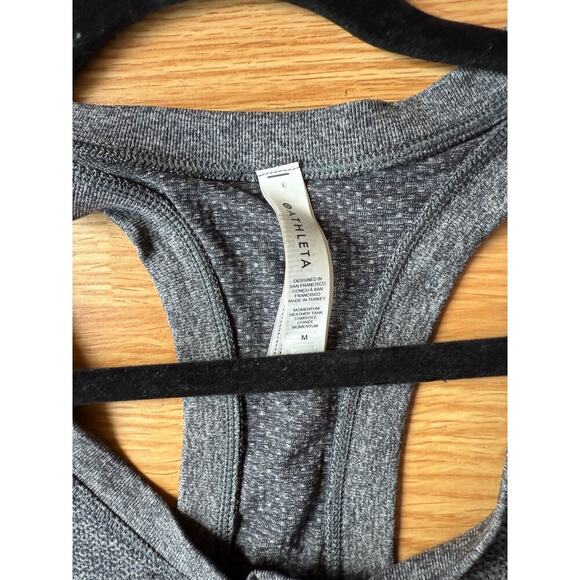 Athleta Gray Momentum Tank Sz Medium - Picture 3 of 3